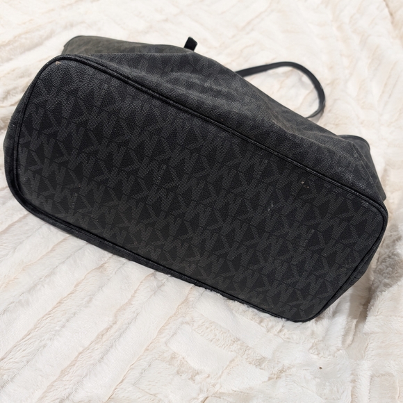 Michael Kors Black and Gray Signature Tote - Picture 3 of 3
